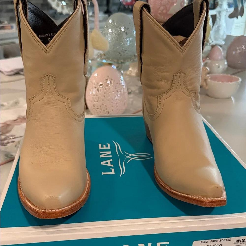 Women’s Beige Western Ankle Boots - Brand - Picture 4 of 10